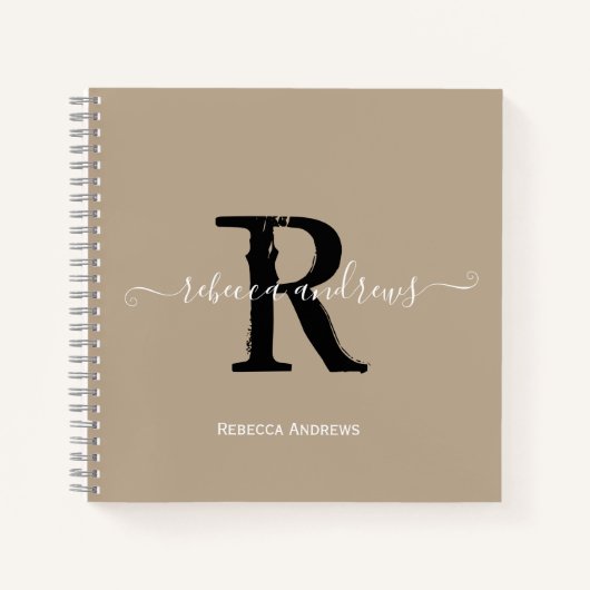 Carnet Taupe Elegant Monogramme Nom du script Initial (Devant)