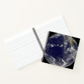 Carnet Terre Pleine Montrant Diverses Tempêtes Tropicales (Intérieur)