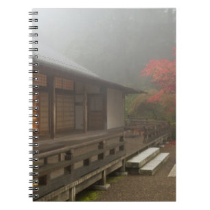 Carnet The pavilion at the Portland Japanese Garden
