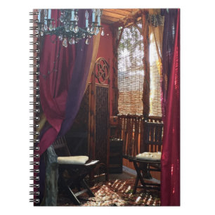 Carnet Théâtre tzigane au lustre vous accueille !