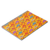Carnet Tigre pattern on dark yellow (Côté gauche)