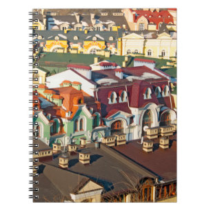 Carnet Toits colorés en hiver à Kiev, Ukrainevariegate