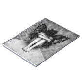 Carnet triste de fille de papillon (Côté gauche)