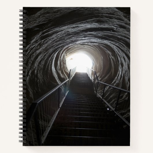 Carnet Tunnel de la grotte sombre (Devant)