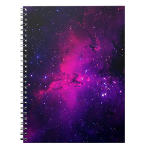 Carnet Un bel espace lumineux nebula. arrière - plan,