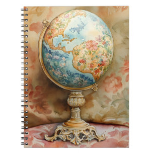 Carnet Un globe décoratif orné de motifs floraux
