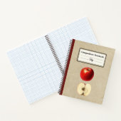Carnet Une pomme rouge et une composition à moitié person (Intérieur)
