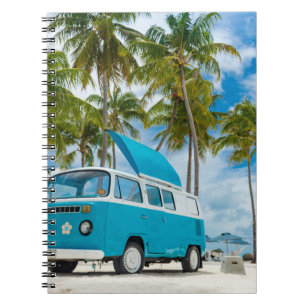 Carnet Van bleu et blanc sur la plage
