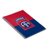 Carnet Vétéran militaire du drapeau de la 82e division aé (Côté Droit)