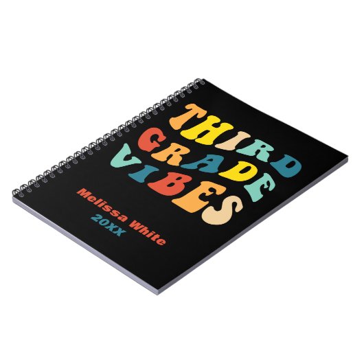 Carnet Vibes de troisième année couleurs rétro retour à l (Côté gauche)