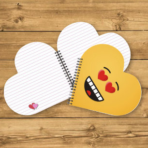Carnet Visage souriant aux yeux en forme de cœur
