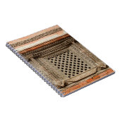 Carnet Vitrine ancienne dans la cour de Nasal Chowk de Ha (Côté Droit)