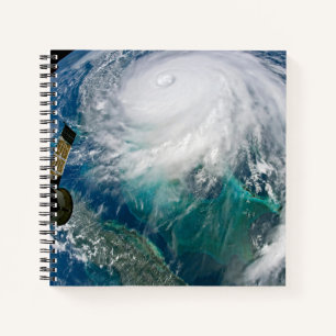 Carnet Vue De L'Ouragan Dorian.