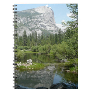 Carnet Vue du lac Miroir dans le parc national de Yosemit