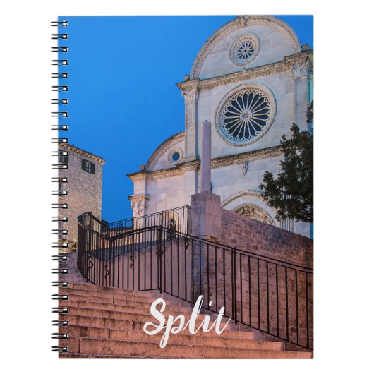 Carnet Vue nocturne des escaliers et de l'église à Split, (Devant)