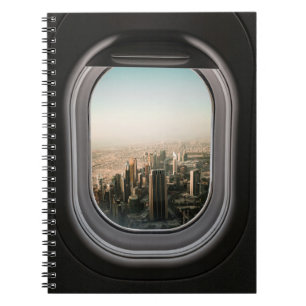 CARNET VUE SUR LA VILLE DE L'AVION EN JOURNÉE