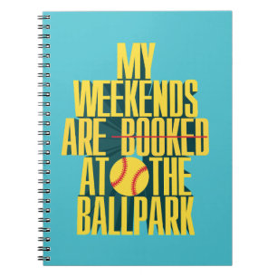 Carnet Week-end de softball amusant au stade de sports