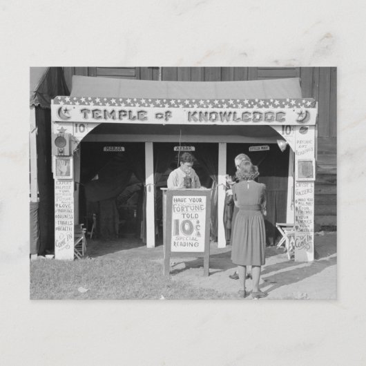 Carnival Fortune Teller, 1938 Briefkaart (Voorkant)