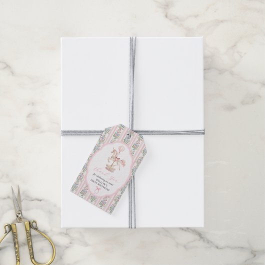 Carousel Pink First Birthday Cadeaulabel (Met Touw)