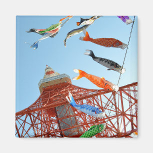 Carp Streamers (Koinobori) in de Tower van Tokio  Magneet