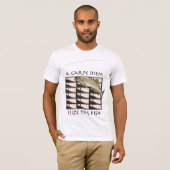 Carpe Diem Seize the Fish T-Shirt (Voorkant volledig)
