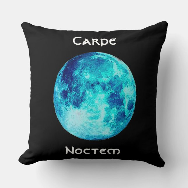 Carpe Noctem Sierkussen (Voorkant)
