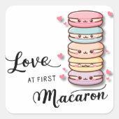 Carré Amour Au Premier Sticker Macaron (Devant)