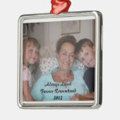 Carré Argenté En ornement de mémoire (Gauche)