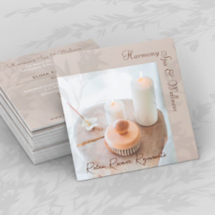 Carré Fleur, Bougie, Spa de brosse et Carte de visite de