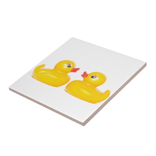 Carreau 2 canards en caoutchouc dans l'amour (Côté)
