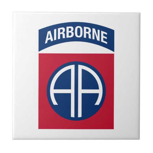 Carreau 82e division aéroportée Insignia (Devant)