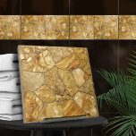 Carreau All That Gold - galets voronoi mosaïque N2<br><div class="desc">Ce magnifique tuile fait partie de ma collection "So very gold" qui présente des tuiles avec différentes textures dorées de luxe. Très chic mais aussi chaleureux et élégant ! Utilisez-le seul ou en combinaison avec d'autres carreaux pour créer un look étonnant dans la salle de bain ou la douche -...</div>