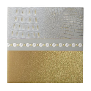 Carreau Alligator blanc et or de luxe cachent des perles