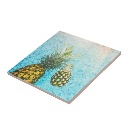 Carreau Ananas dans la piscine (Côté)