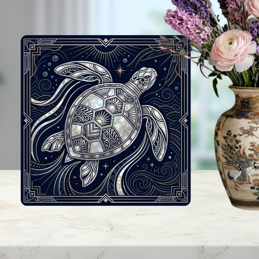 Carreau Art Deco Sea Turtle Mother of Pearl Style Tile