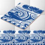 Carreau Art Nouveau Fish & Lily Frieze Motif<br><div class="desc">Cette frise Art nouveau bleue et blanche,  motif,  d'un pavé de poisson et de lis,  provient d'une époque victorienne antique. Magazine d'art 1894. Vous pouvez customiser les couleurs.</div>