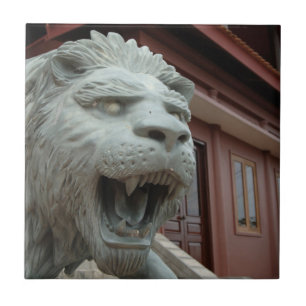 Carreau Asie, Vietnam. Sculpture de lion à Chau Doc