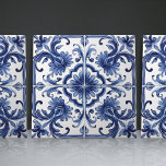 Carreau Azulejo Marine Ibérique Lisbonne Motif architectur<br><div class="desc">Indigo Azulejo Bleu Portugais Lisbonne carreaux décoratifs en céramique sont un complément magnifique et unique à toute maison. Un produit de haute qualité avec une esthétique intemporelle. La couleur bleue du carrelage est inspirée du bleu indigo des célèbres azulejos de Lisbonne, ajoutant une touche d'histoire et de culture à votre...</div>