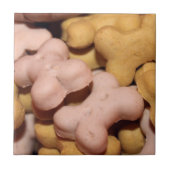 Carreau Beaucoup de Traitements de Chien, Biscuits, Os (Devant)