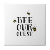 Carreau Bee Our Guest (Devant)