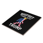 Carreau Bigfoot Se Déplace Avec Les Élections Trump De 202 (Côté)