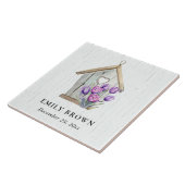 Carreau Bois blanc Rustique Violet Tulipe Floral Birdhouse (Côté)