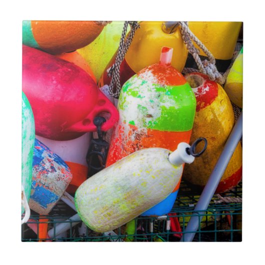 Carreau Bouées de homard au port de Bass (Devant)