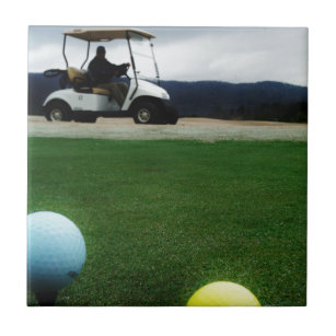 Carreau boules et chariot de golf colorés
