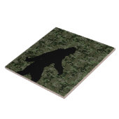 Carreau Camouflage numérique en silhouette noire Sasquatch (Côté)