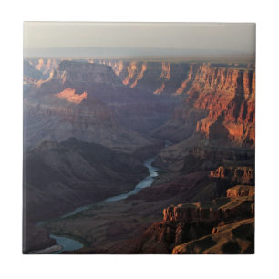 Carreau Canyon grand et fleuve Colorado en Arizona
