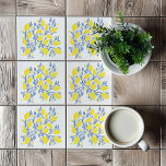 Carreau Carrelage de vignes de citron jaune et bleu<br><div class="desc">Laissez-vous tenter par l'atmosphère rafraîchissante de la Méditerranée avec notre Carrelage de citron jaune et bleu. Ce carrelage captivant présente un mélange harmonieux de teintes jaunes et bleues, qui rappelle le littoral méditerranéen. Le motif de la vigne de citron ajoute une touche de beauté naturelle, tandis que l'arrière - plan...</div>