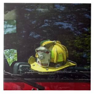 Carreau Casque du capitaine du feu jaune