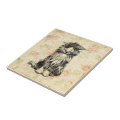 Carreau Chat antique à chaton cuite au design floral (Côté)