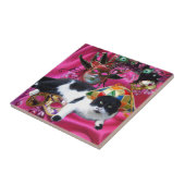 CARREAU CHAT AVEC CASQUETTE HARLEQUIN ET MASQUERADE DE FÊT (Côté)